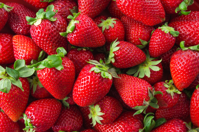 Razones por las que los especialistas advierten sobre el consumo de fresas