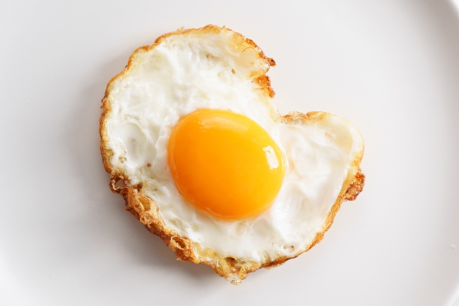 ¿Es el huevo frito una buena elección para tu desayuno? Descúbrelo aquí